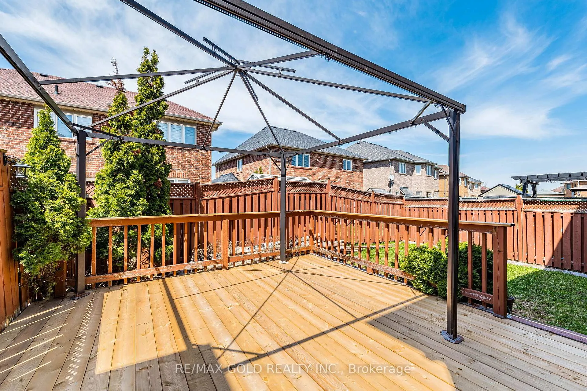 Photo 31 of 46 Mccrimmon Drive, Brampton, Fletcher's Meadow — HOMEH