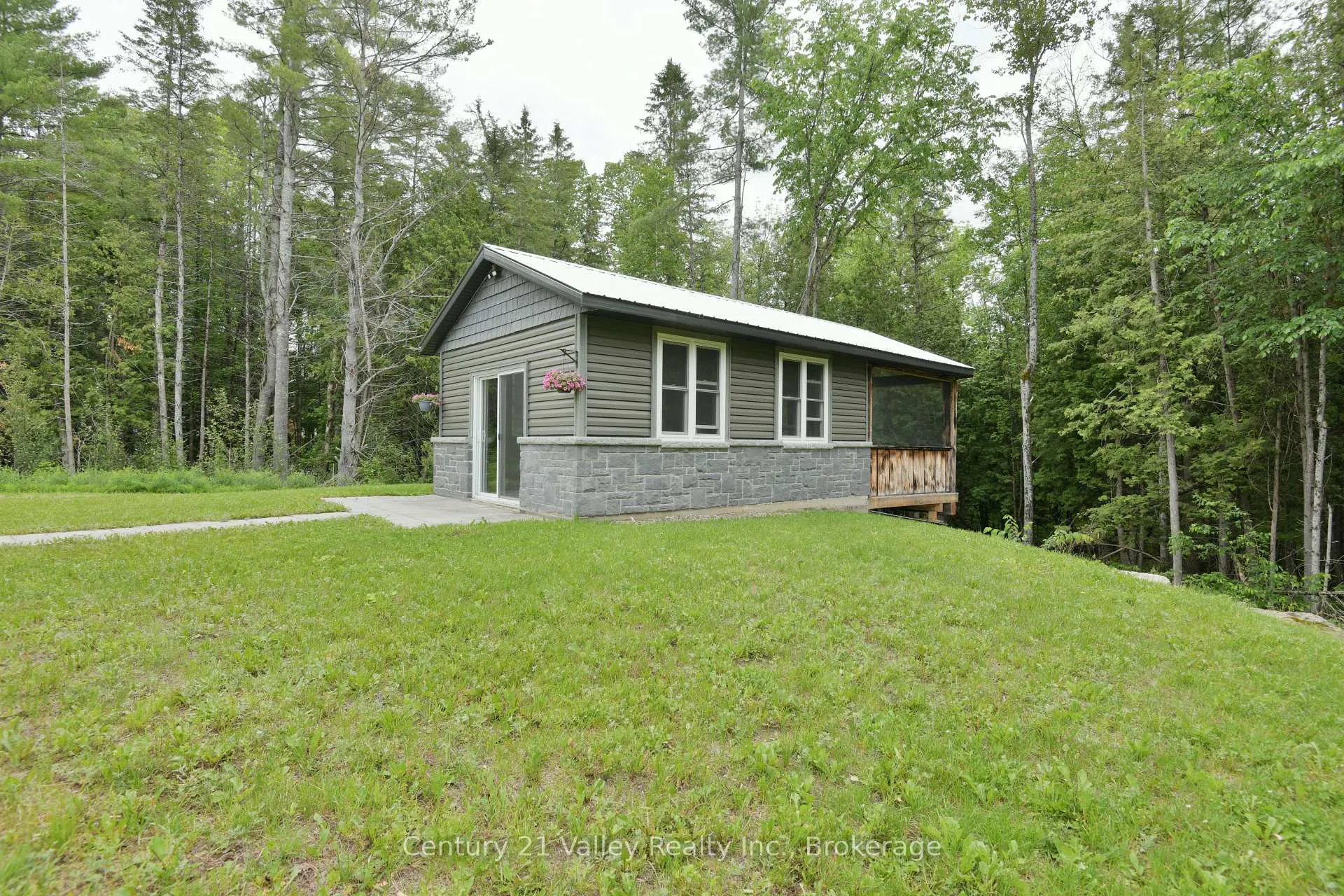 Photo 47 of 87 Brydges Road, Greater Madawaska — HOMEH
