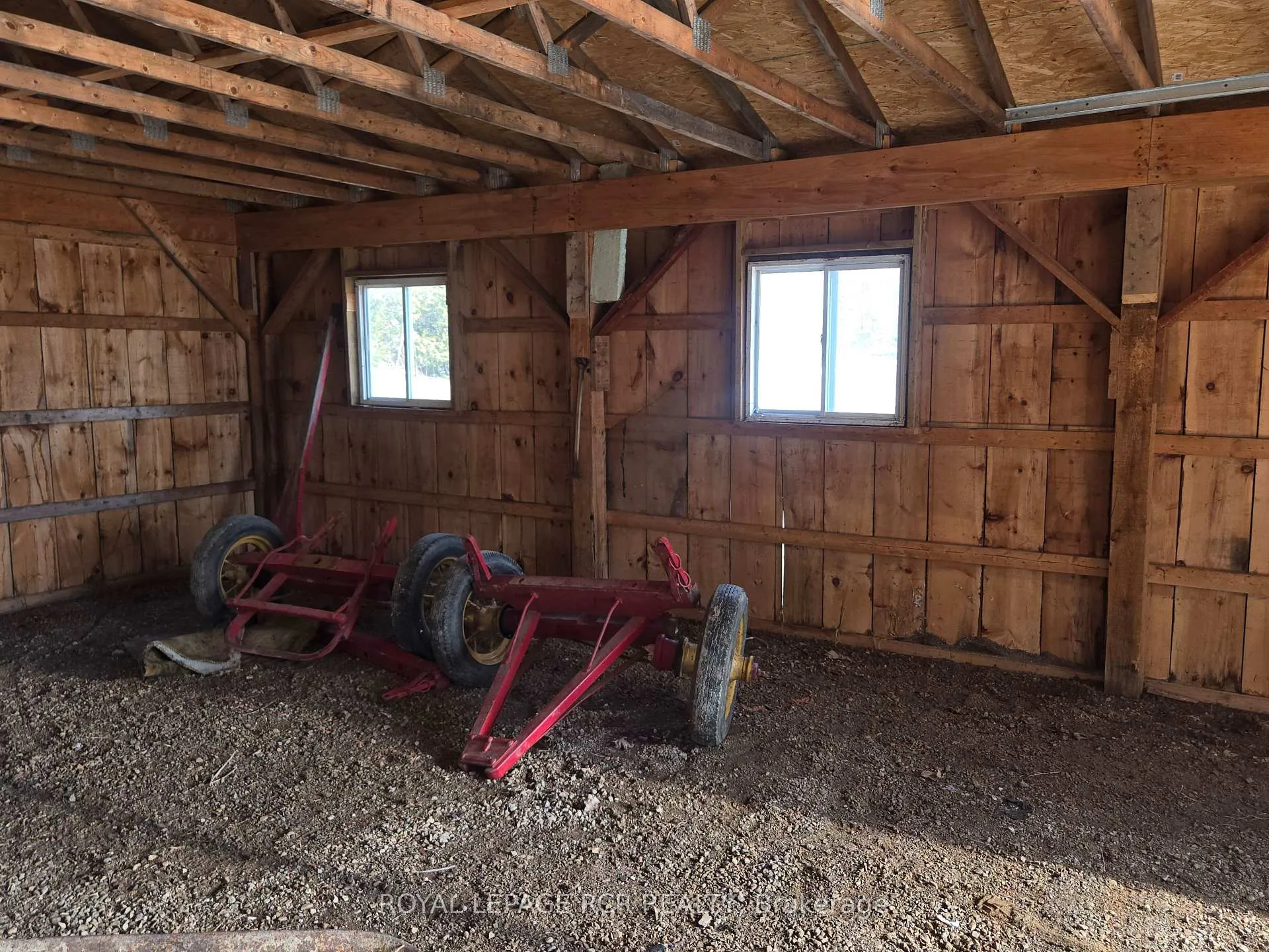 Photo 8 of 775737 10 Highway, Chatsworth — HOMEH