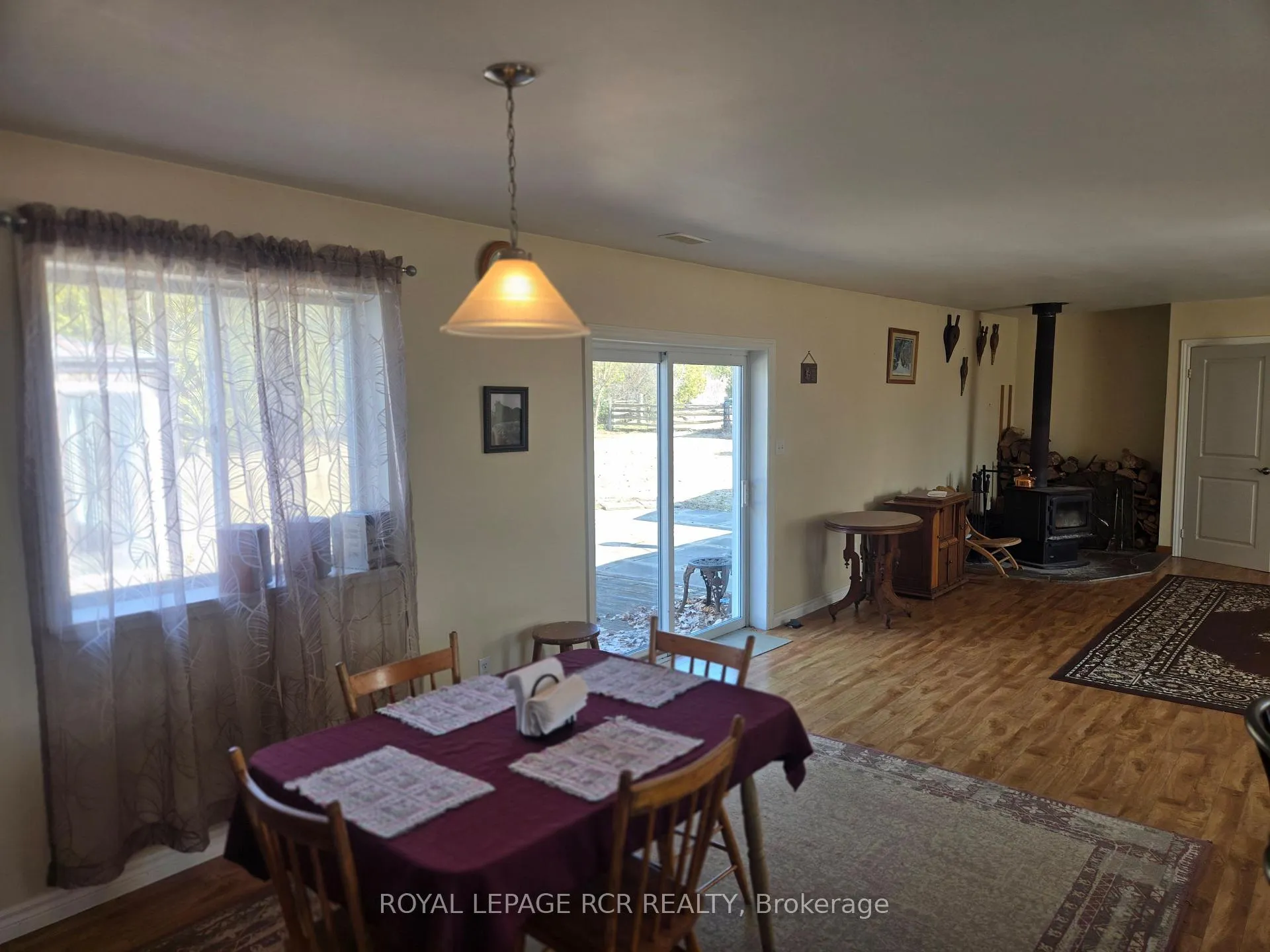 Photo 14 of 775737 10 Highway, Chatsworth — HOMEH