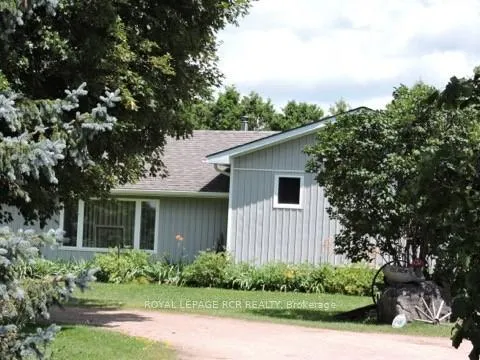 Photo 3 of 775737 10 Highway, Chatsworth — HOMEH