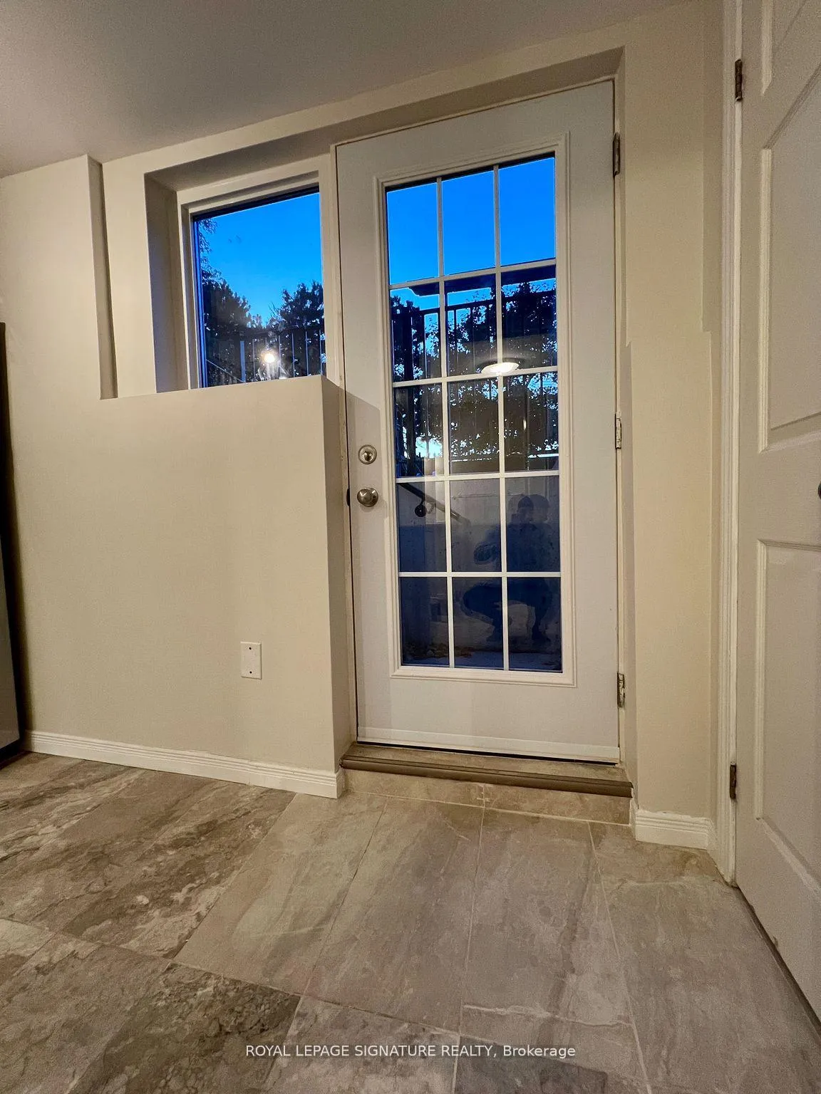 Photo 9 of 843 Cedarbrae Avenue, Milton, Dorset Park — HOMEH