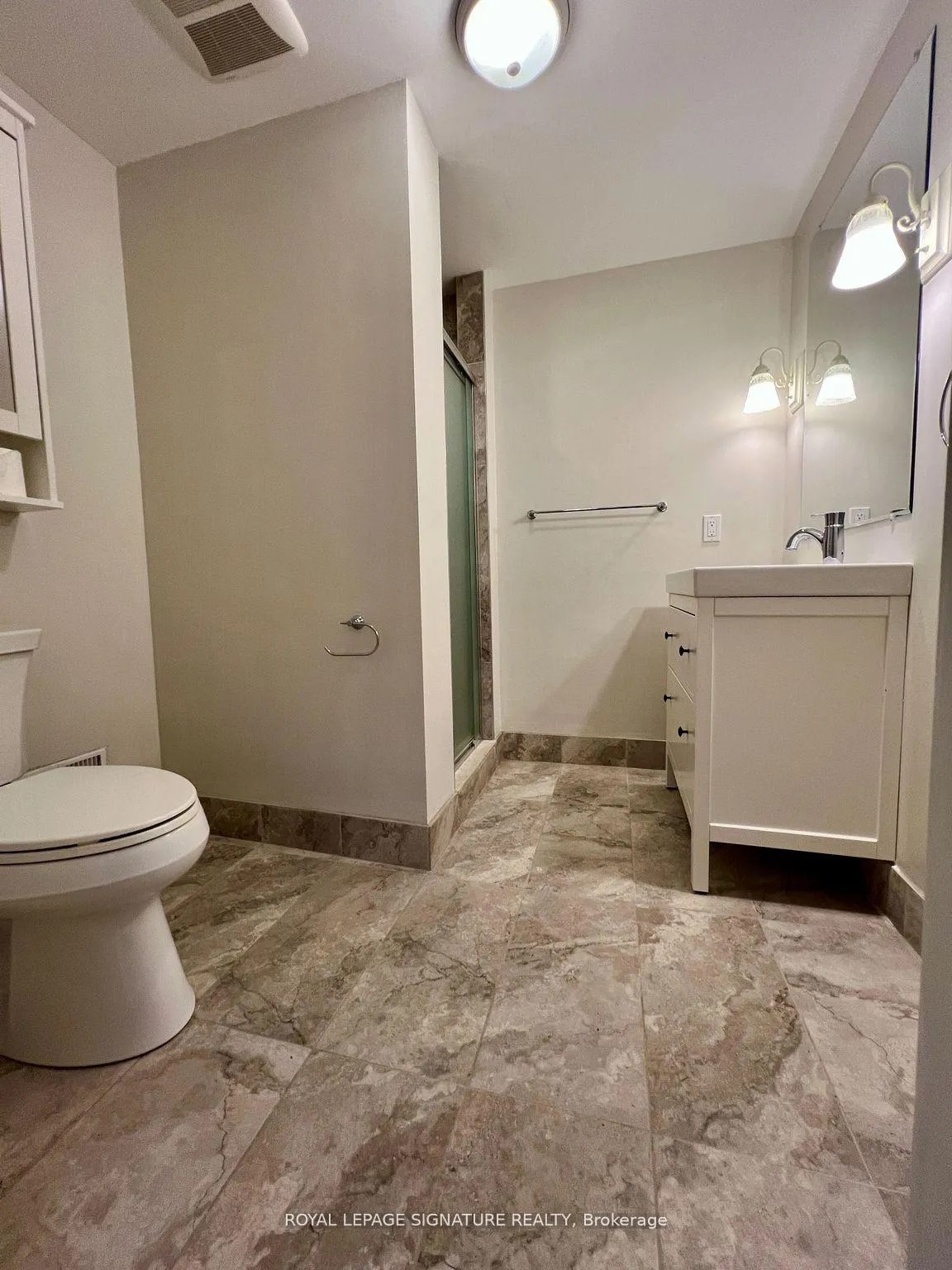 Photo 11 of 843 Cedarbrae Avenue, Milton, Dorset Park — HOMEH