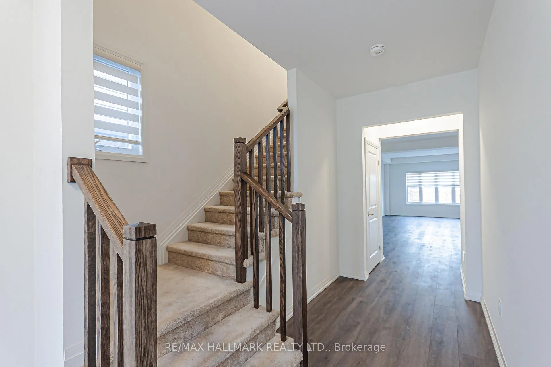 Photo 4 of 58 Marie Street, Pelham, Fonthill — HOMEH