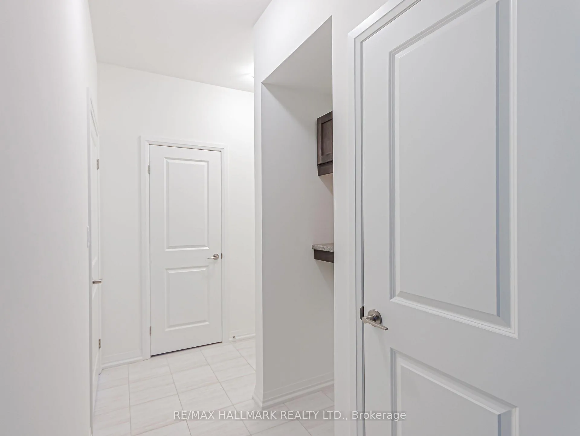 Photo 8 of 58 Marie Street, Pelham, Fonthill — HOMEH