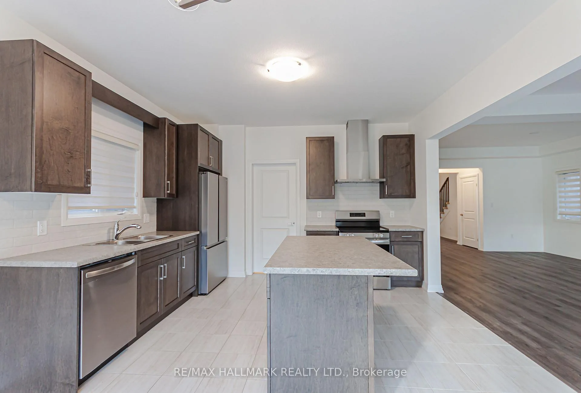 Photo 12 of 58 Marie Street, Pelham, Fonthill — HOMEH