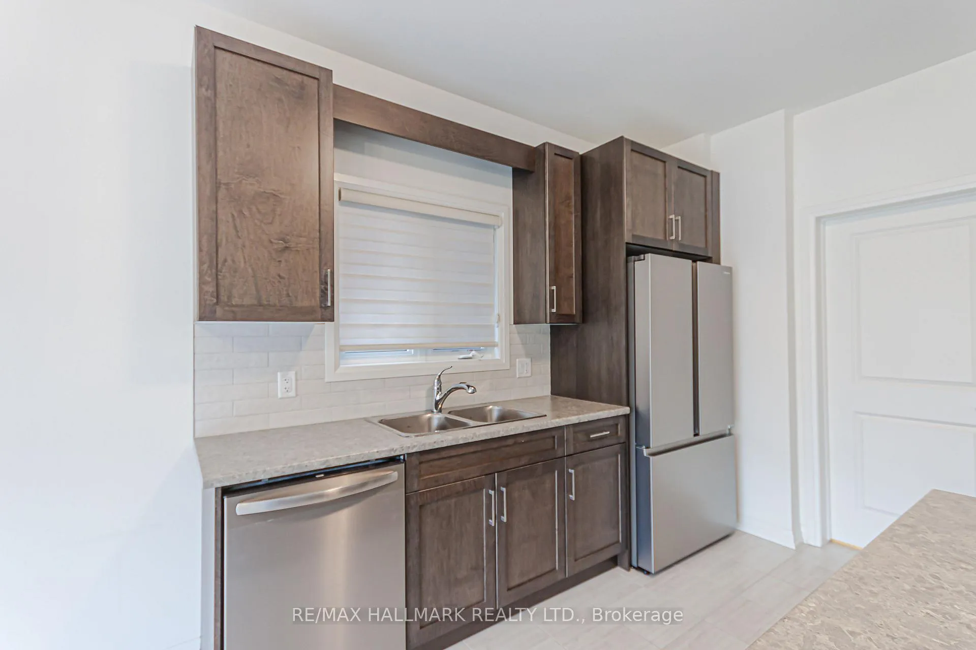 Photo 13 of 58 Marie Street, Pelham, Fonthill — HOMEH