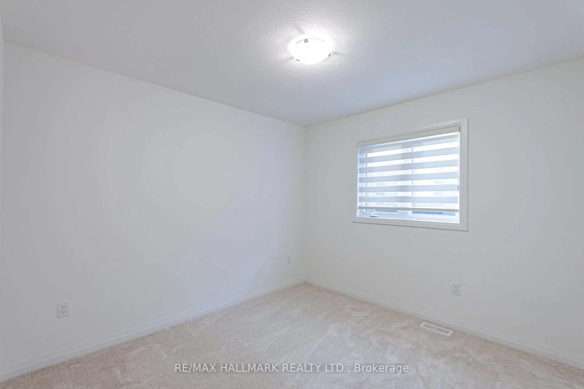 Photo 27 of 58 Marie Street, Pelham, Fonthill — HOMEH