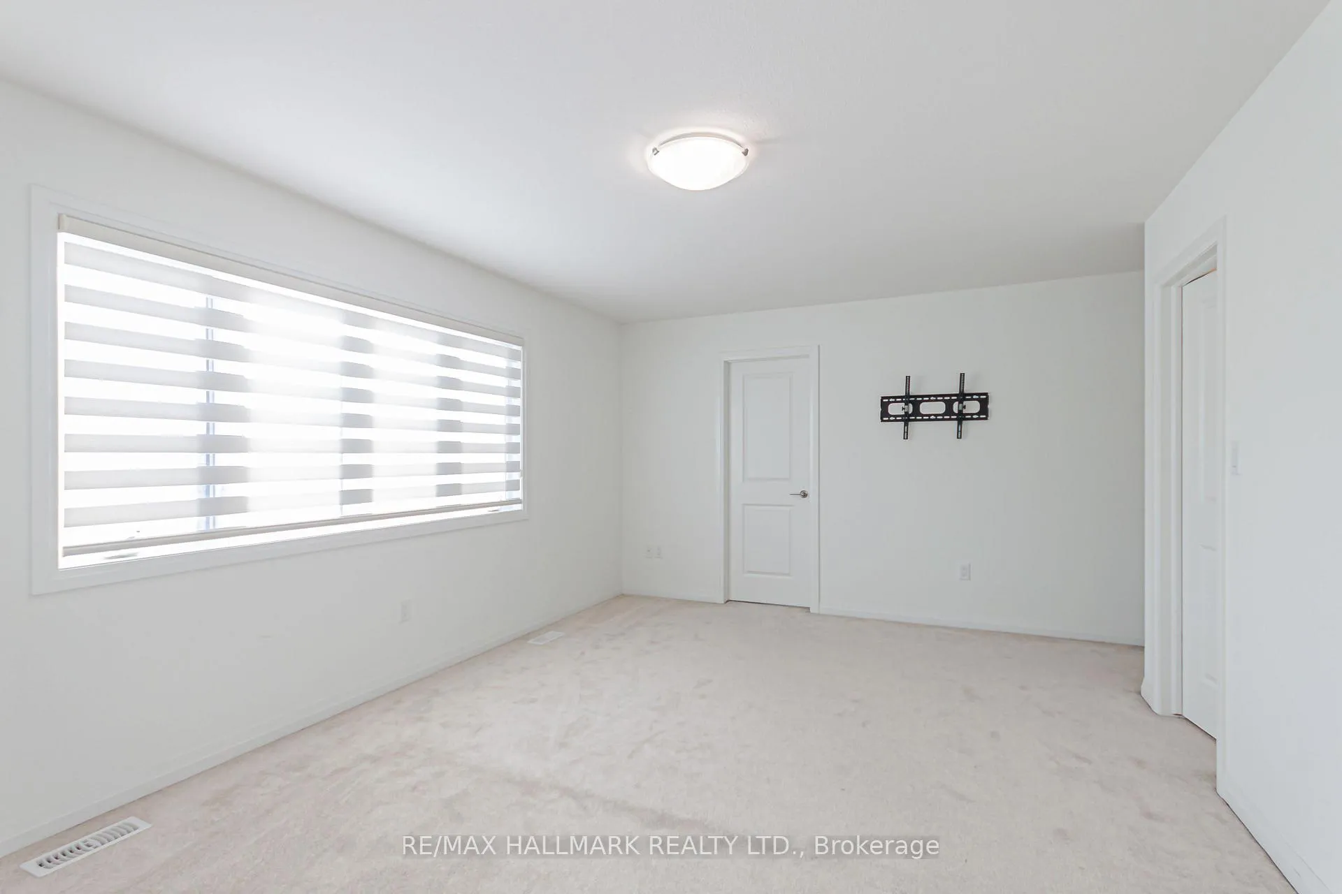 Photo 33 of 58 Marie Street, Pelham, Fonthill — HOMEH