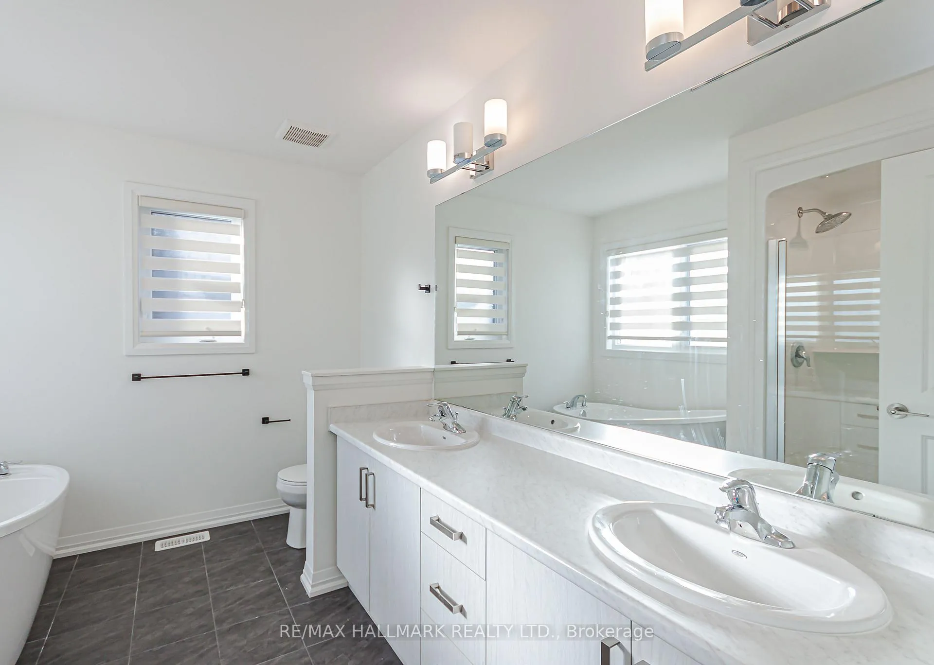 Photo 34 of 58 Marie Street, Pelham, Fonthill — HOMEH
