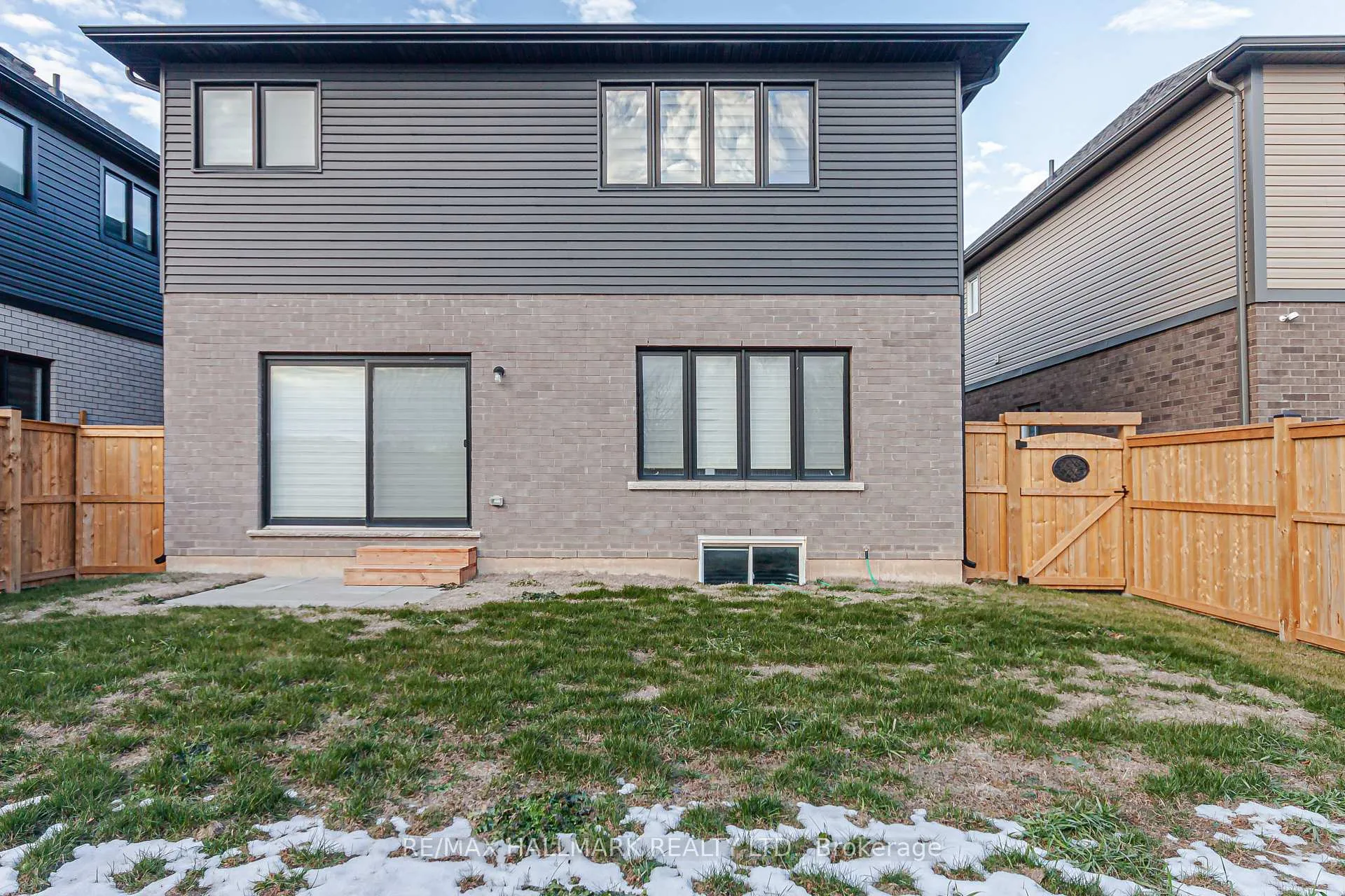 Photo 41 of 58 Marie Street, Pelham, Fonthill — HOMEH