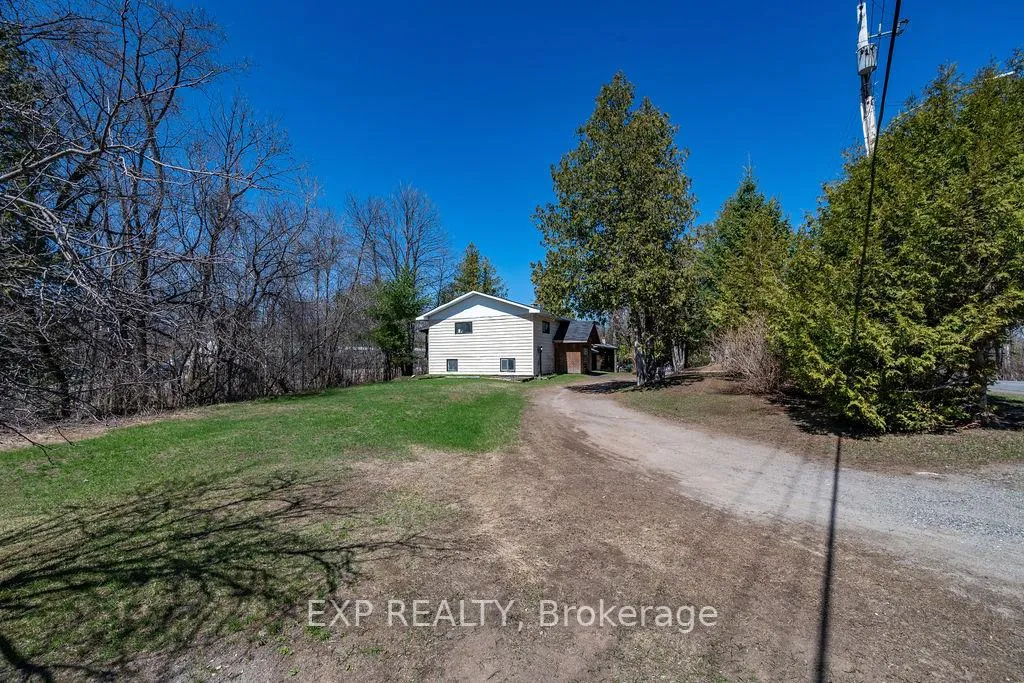 Photo 10 of 554 Mill Street, Greater Madawaska — HOMEH