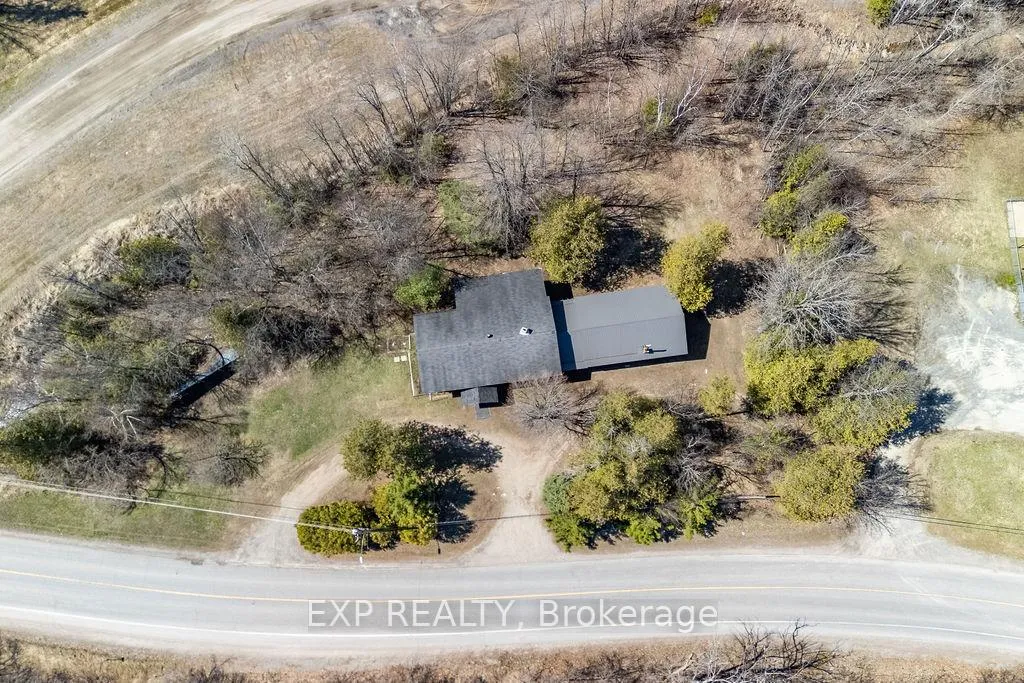 Photo 11 of 554 Mill Street, Greater Madawaska — HOMEH