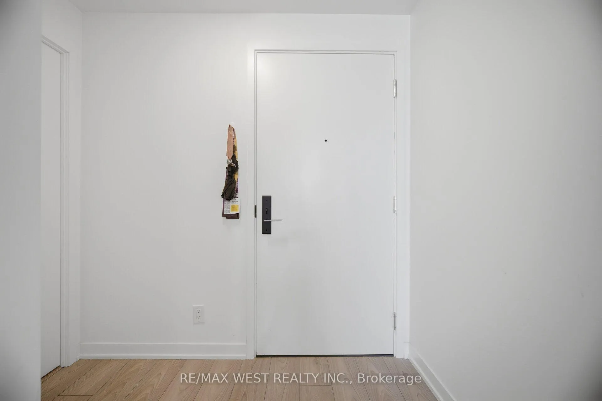 Photo 12 of Unit 312, 285 Dufferin Street, Toronto, South Parkdale — HOMEH