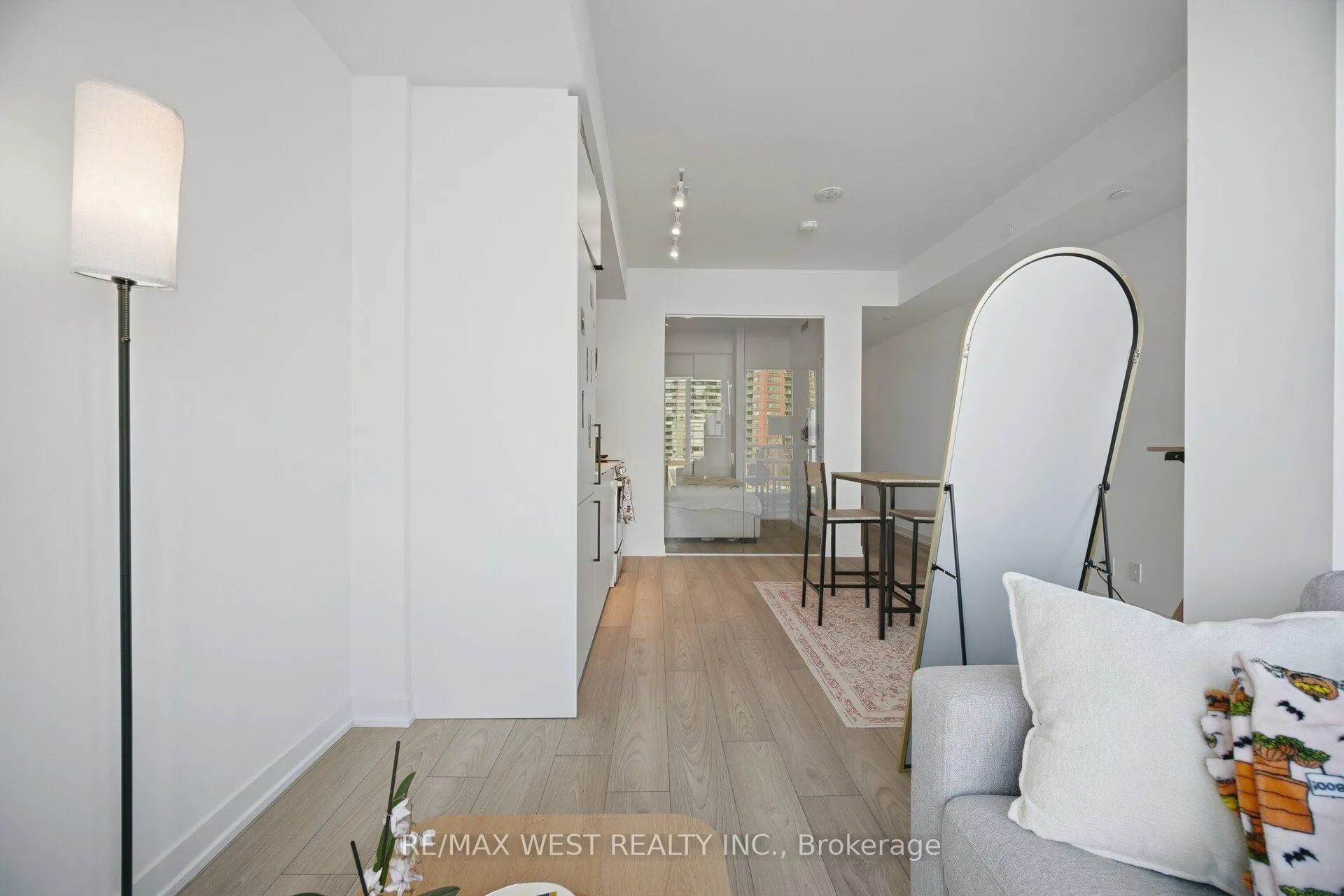 Photo 25 of Unit 312, 285 Dufferin Street, Toronto, South Parkdale — HOMEH
