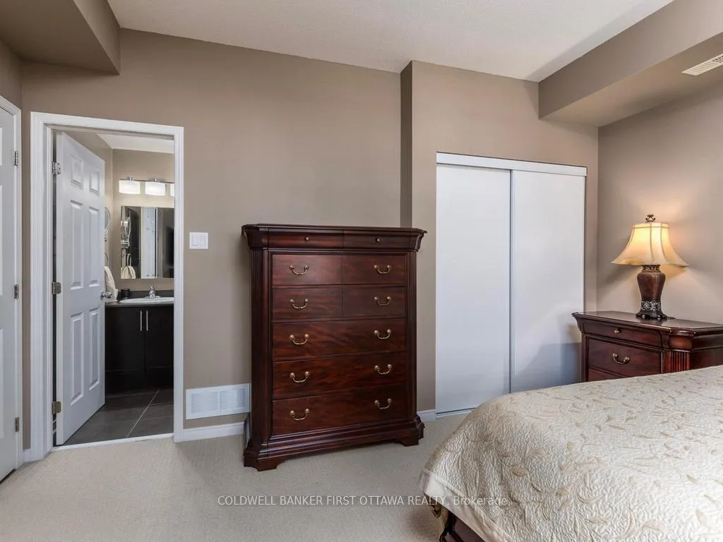 Photo 19 of Unit E, 100 Artesa Private, Ottawa, Kanata - Emerald Meadows/Trailwest — HOMEH