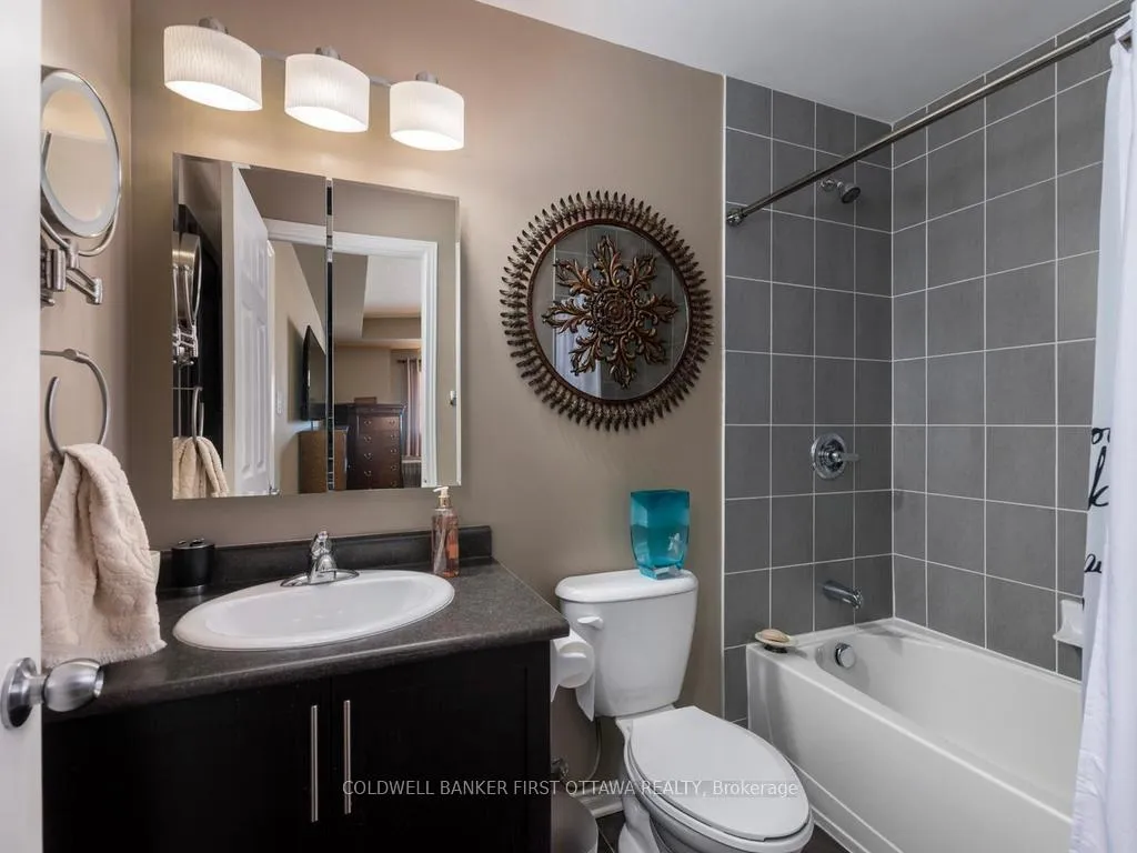 Photo 20 of Unit E, 100 Artesa Private, Ottawa, Kanata - Emerald Meadows/Trailwest — HOMEH