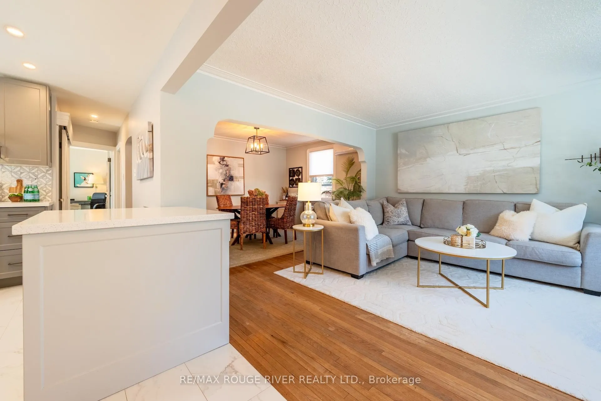 Photo 8 of 203 Bagot Street, Cobourg — HOMEH
