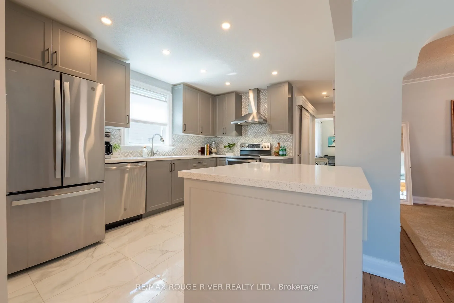 Photo 10 of 203 Bagot Street, Cobourg — HOMEH