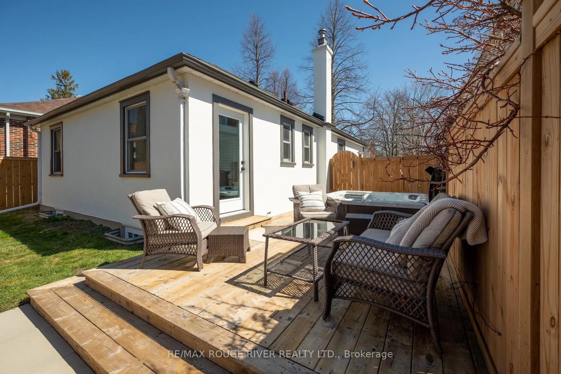 Photo 32 of 203 Bagot Street, Cobourg — HOMEH