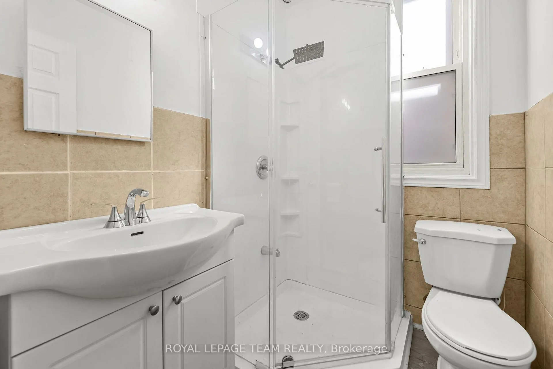 Photo 11 of Unit B, 824 Somerset Street, Ottawa, West Centre Town — HOMEH