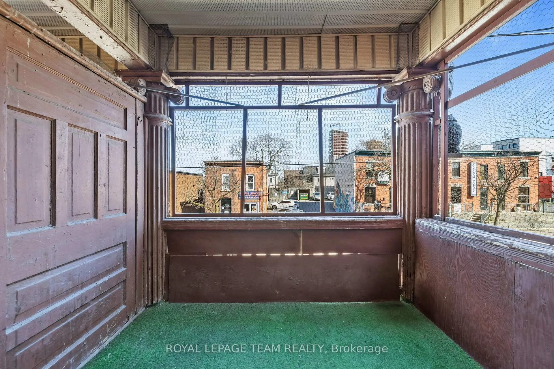Photo 13 of Unit B, 824 Somerset Street, Ottawa, West Centre Town — HOMEH