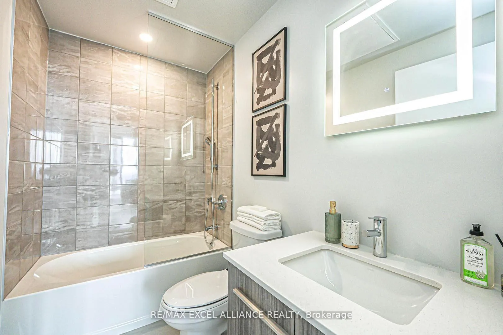 Photo 17 of Unit 5101, 8 Cumberland Street, Toronto, The Annex — HOMEH