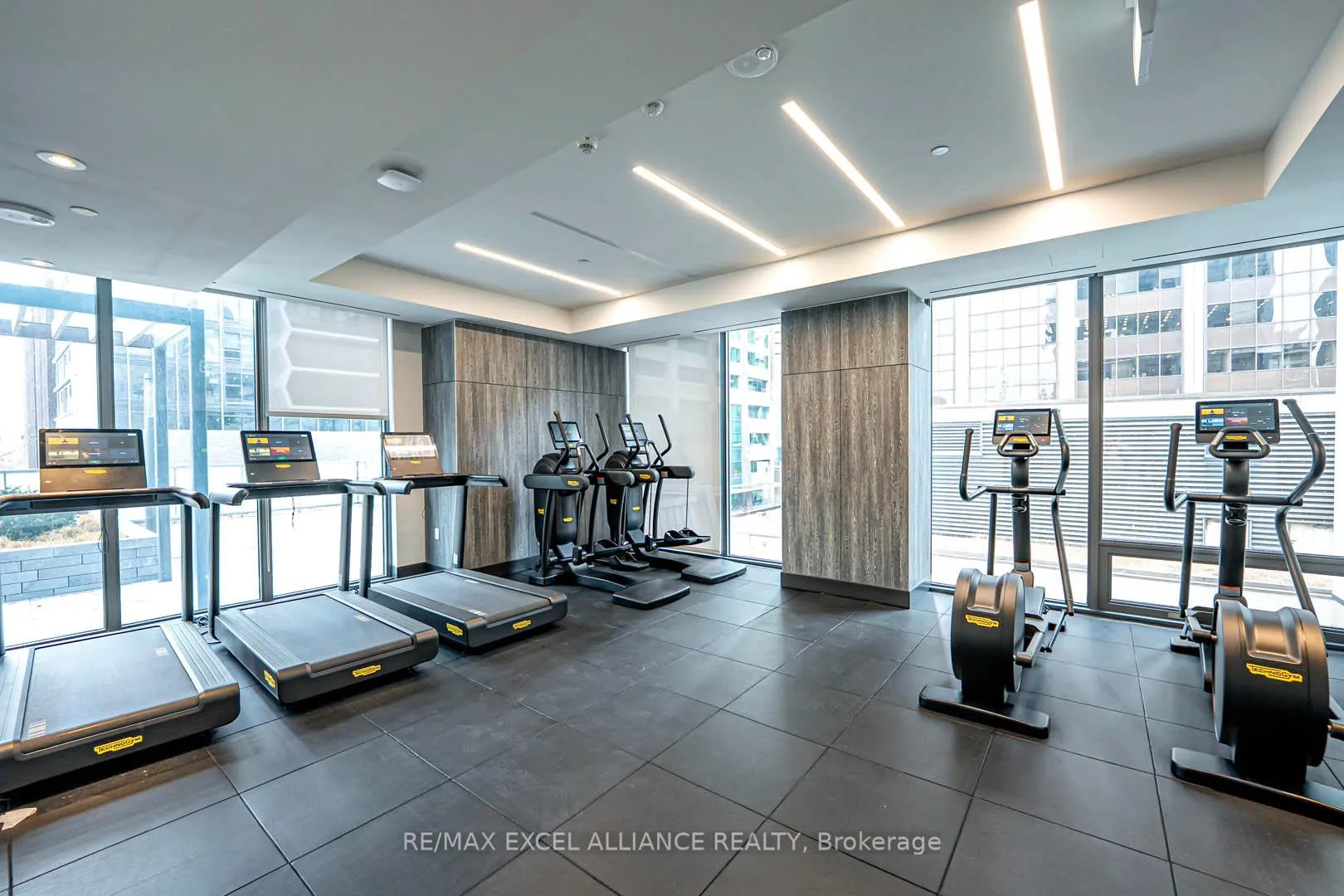 Photo 22 of Unit 5101, 8 Cumberland Street, Toronto, The Annex — HOMEH