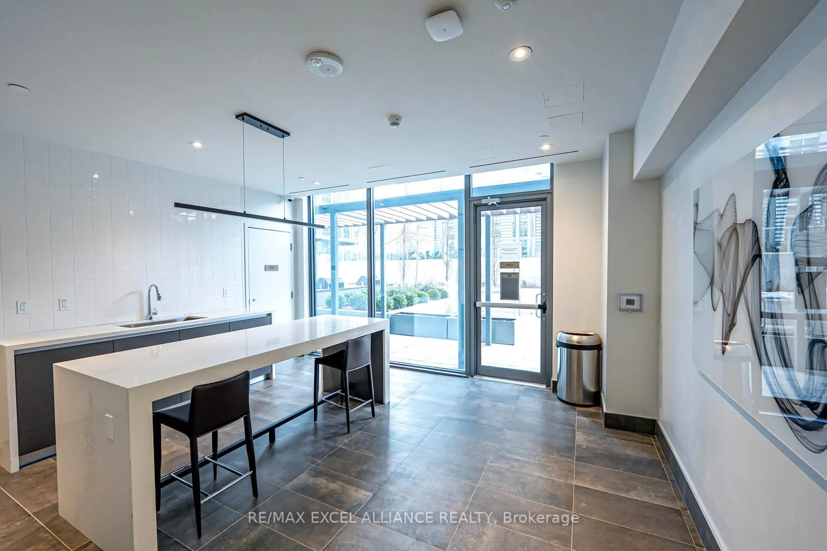 Photo 37 of Unit 5102, 8 Cumberland Street, Toronto, The Annex — HOMEH