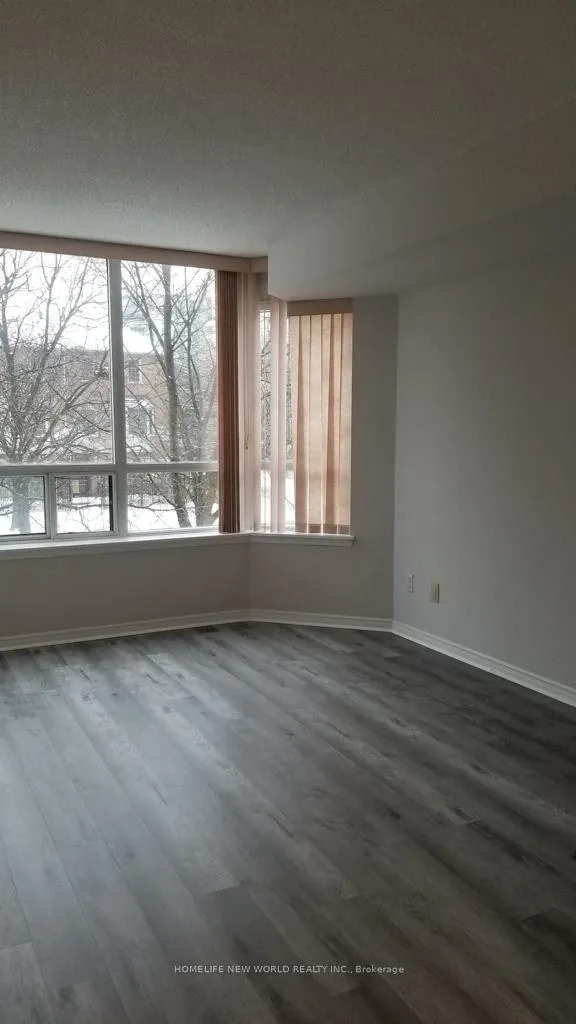 Photo 25 of Unit 205, 81 Townsgate Drive, Vaughan, Crestwood-Springfarm-Yorkhill — HOMEH
