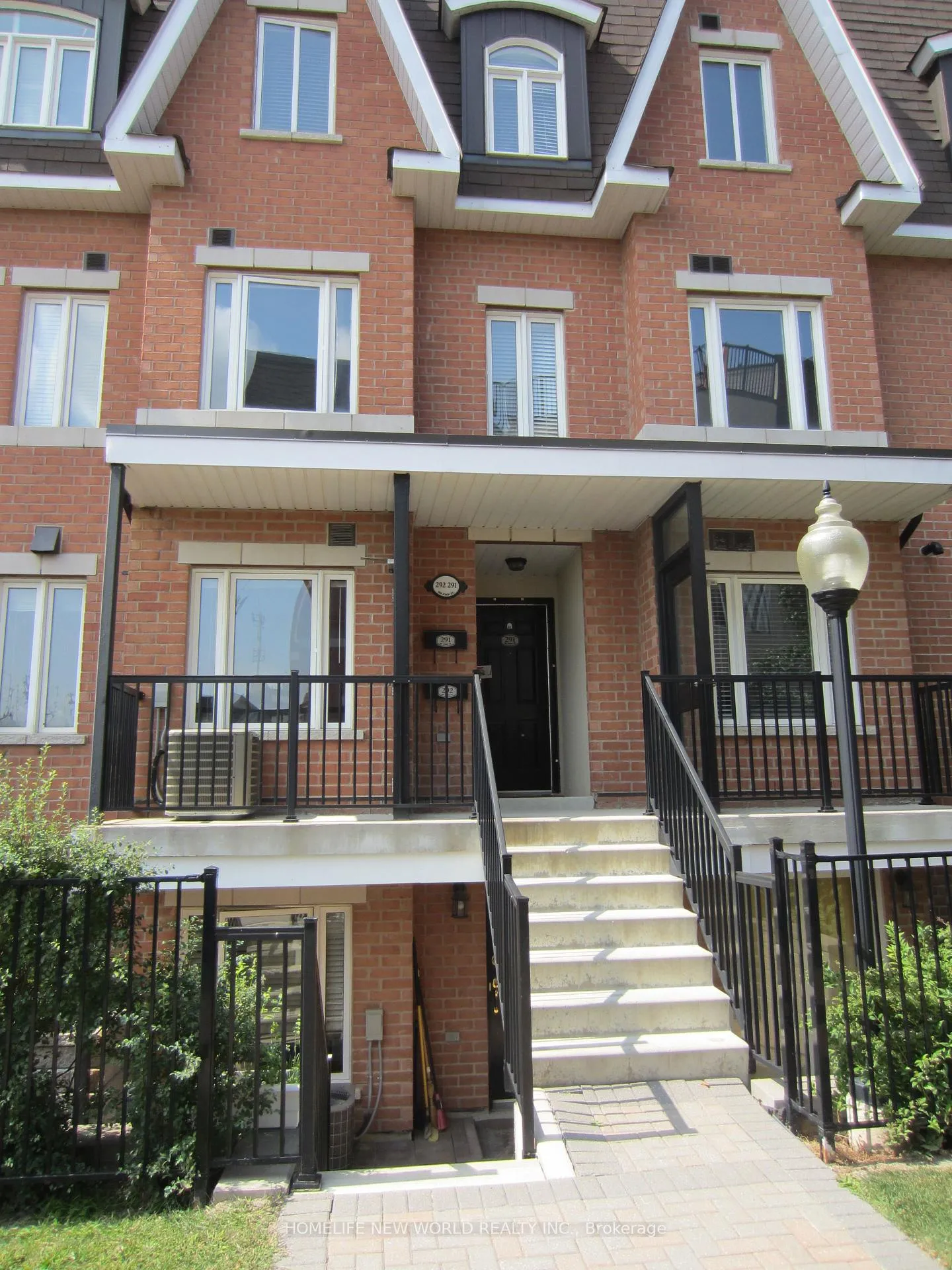Photo 1 of Unit 292, 306 John Street, Markham, Aileen-Willowbrook — HOMEH