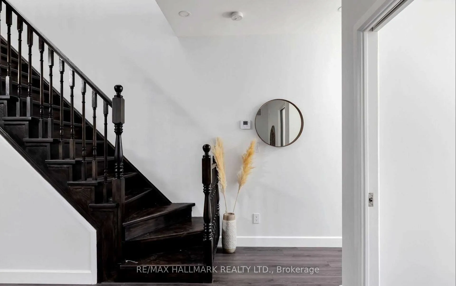 Photo 10 of 16 Brock Avenue, Toronto, Roncesvalles — HOMEH