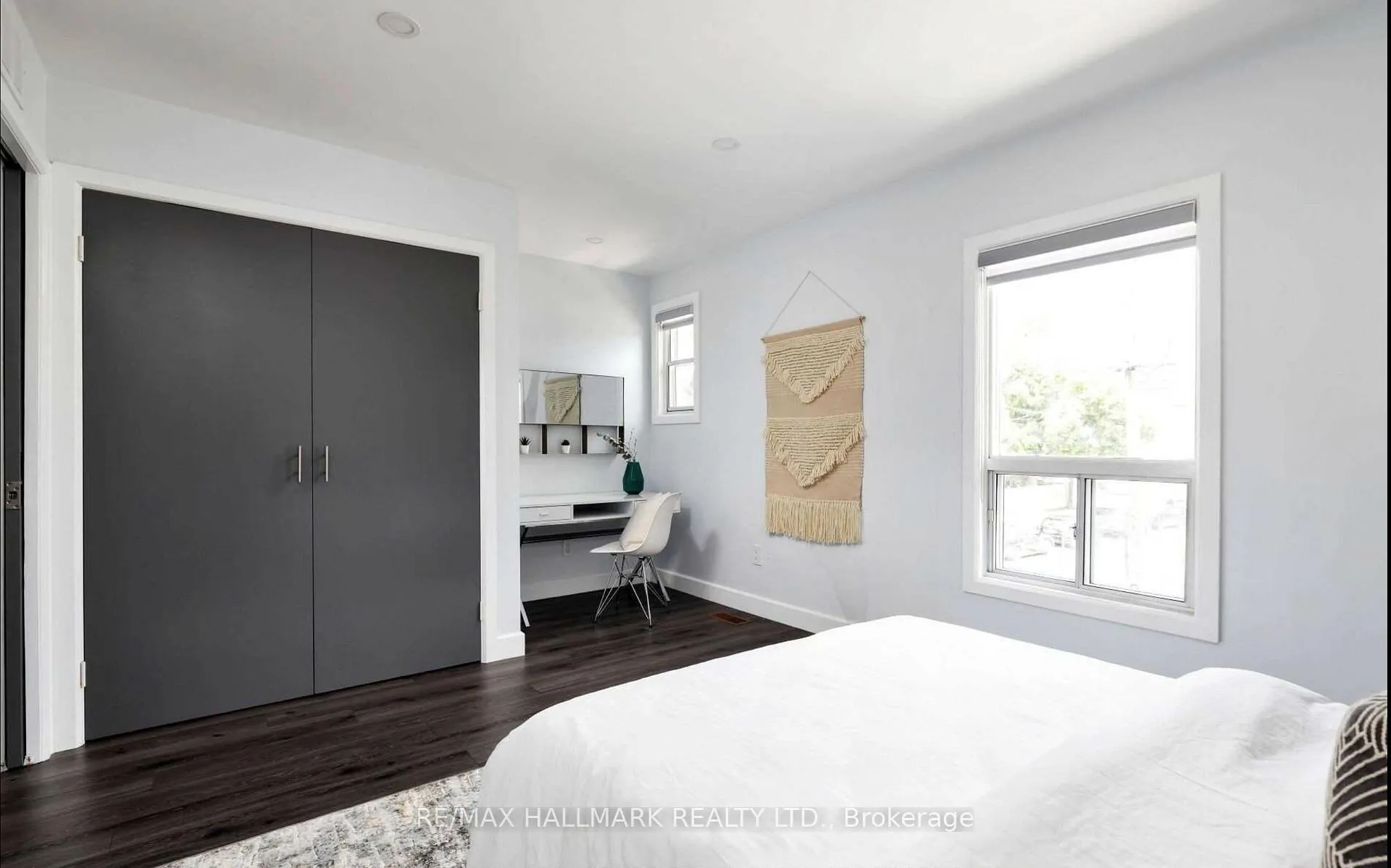 Photo 13 of 16 Brock Avenue, Toronto, Roncesvalles — HOMEH