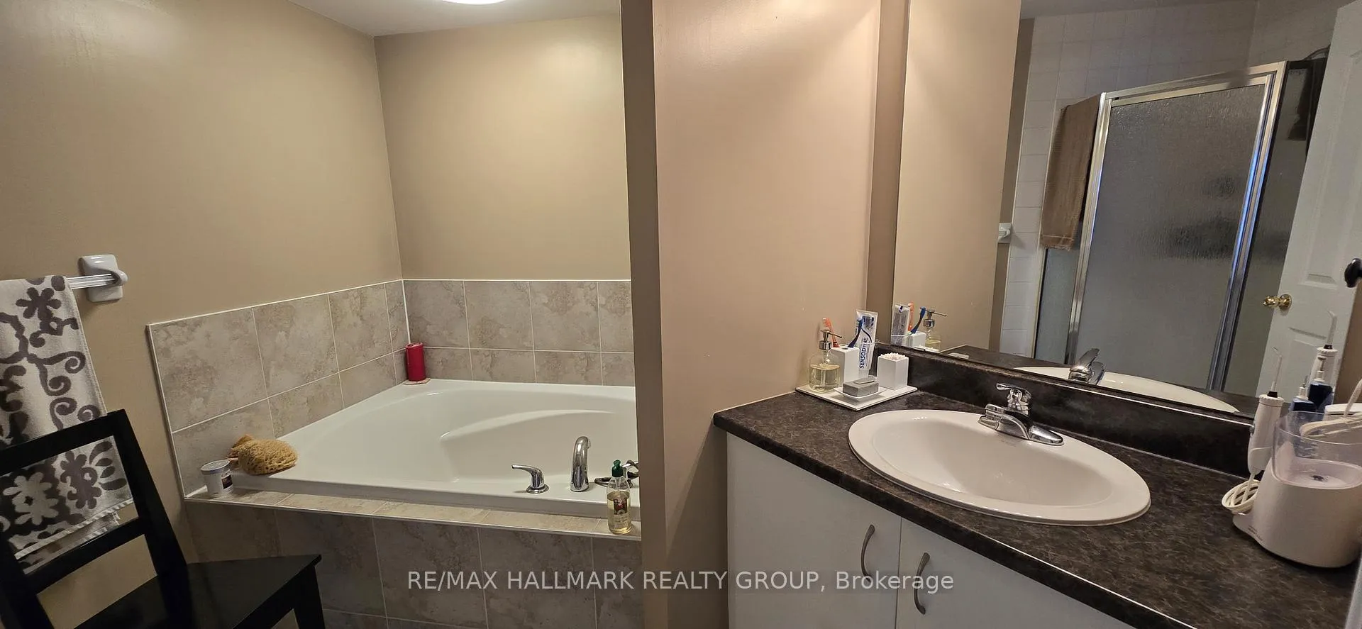 Photo 18 of 158 Fordham Private, Ottawa, Central Park — HOMEH