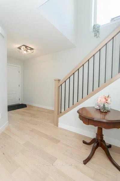 Photo 3 of 17 Evylean Court, St. Thomas — HOMEH