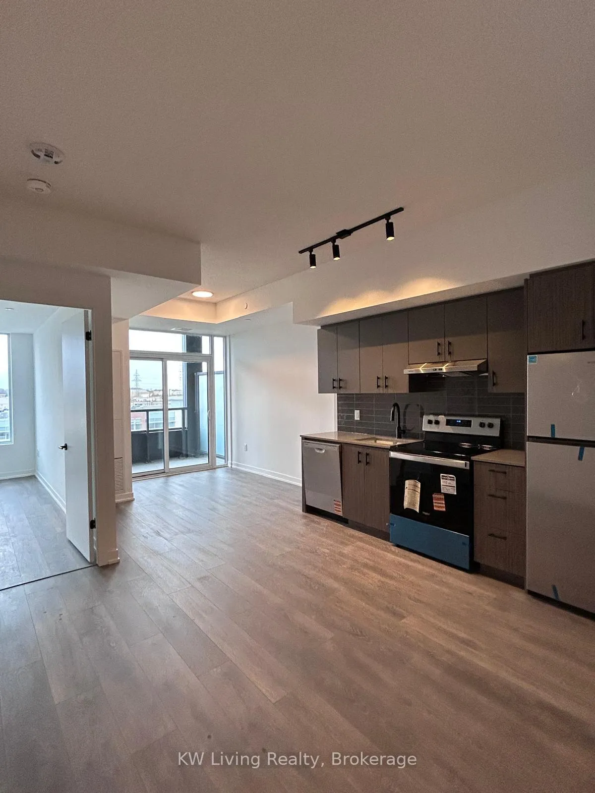Photo 7 of Unit 520, 4878 Powers Common, Burlington, Appleby — HOMEH