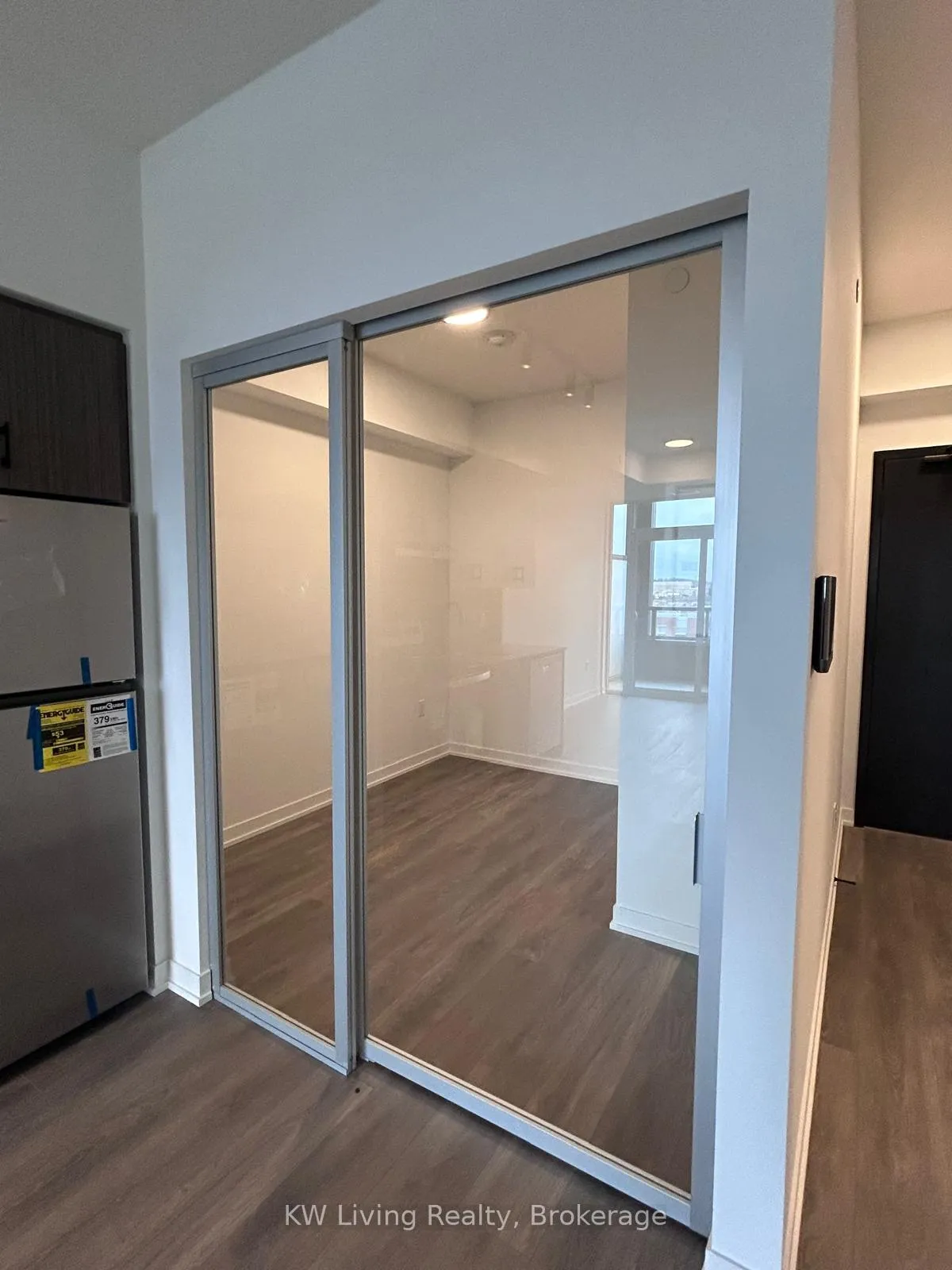 Photo 19 of Unit 520, 4878 Powers Common, Burlington, Appleby — HOMEH