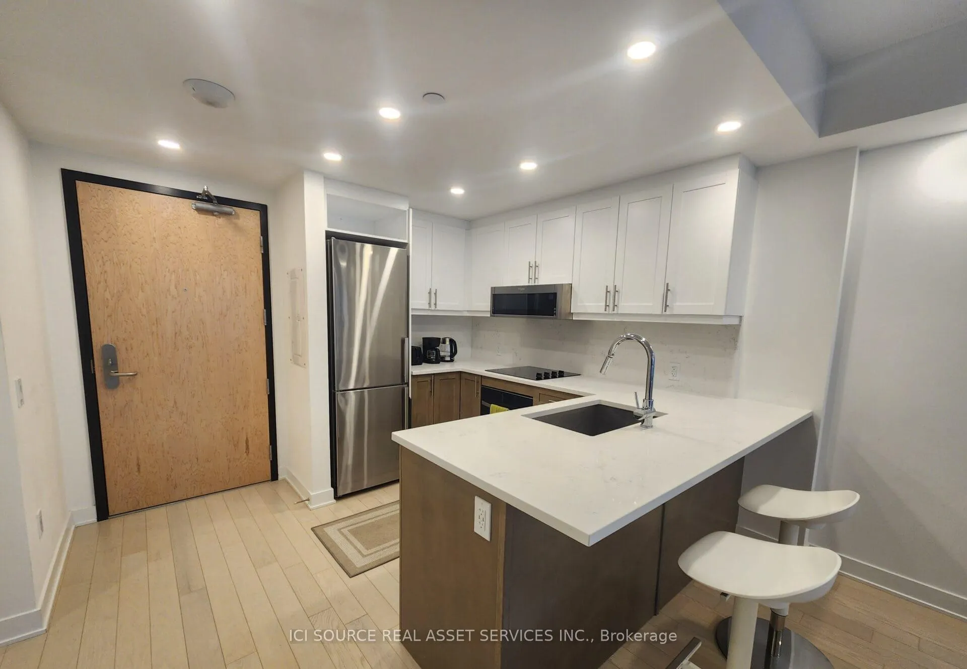 Photo 9 of Unit 1009, 340 Queen Street, Ottawa, Ottawa Centre — HOMEH