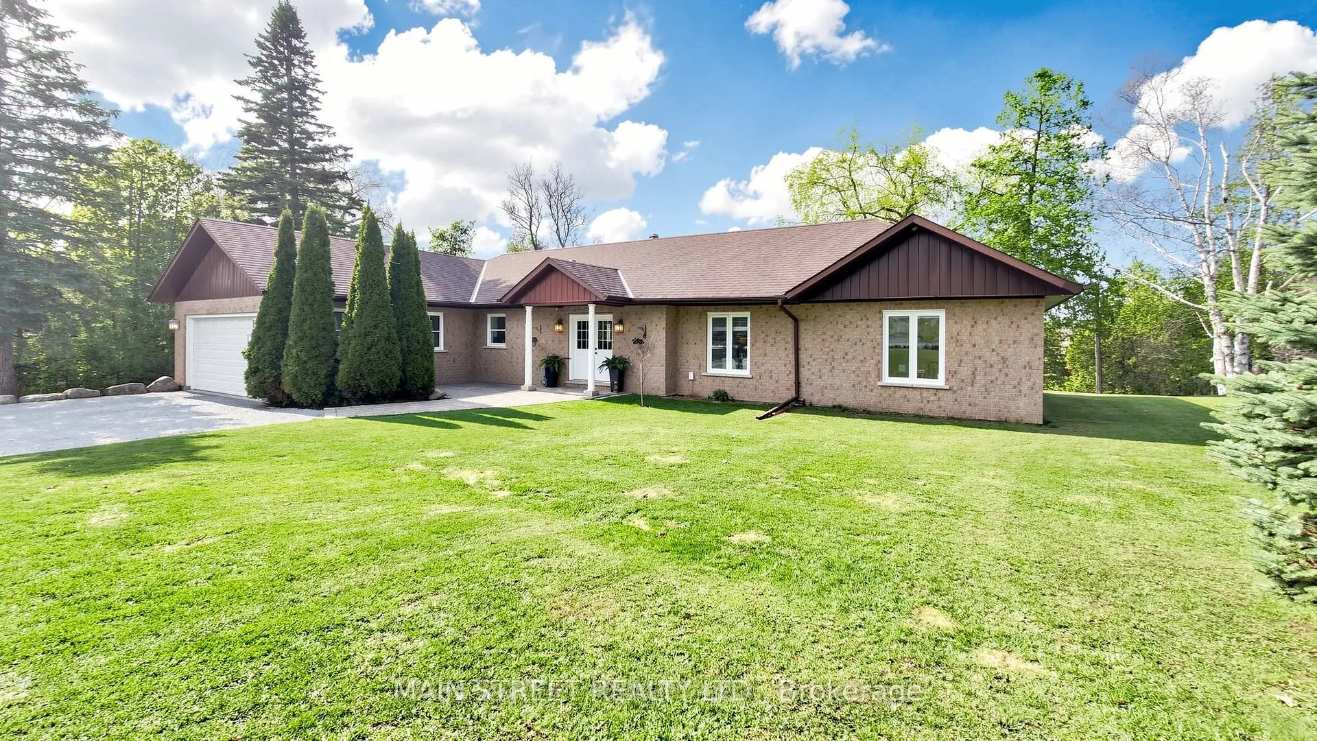 Photo 4 of 2A Harrison Drive, Uxbridge, Rural Uxbridge — HOMEH