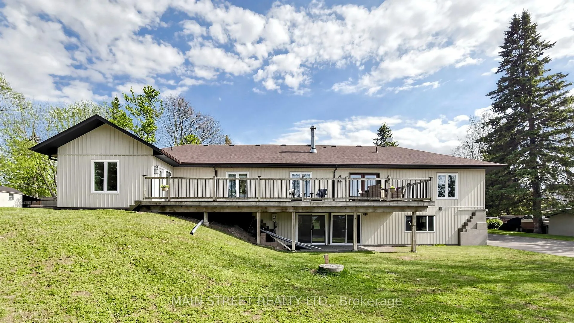 Photo 6 of 2A Harrison Drive, Uxbridge, Rural Uxbridge — HOMEH