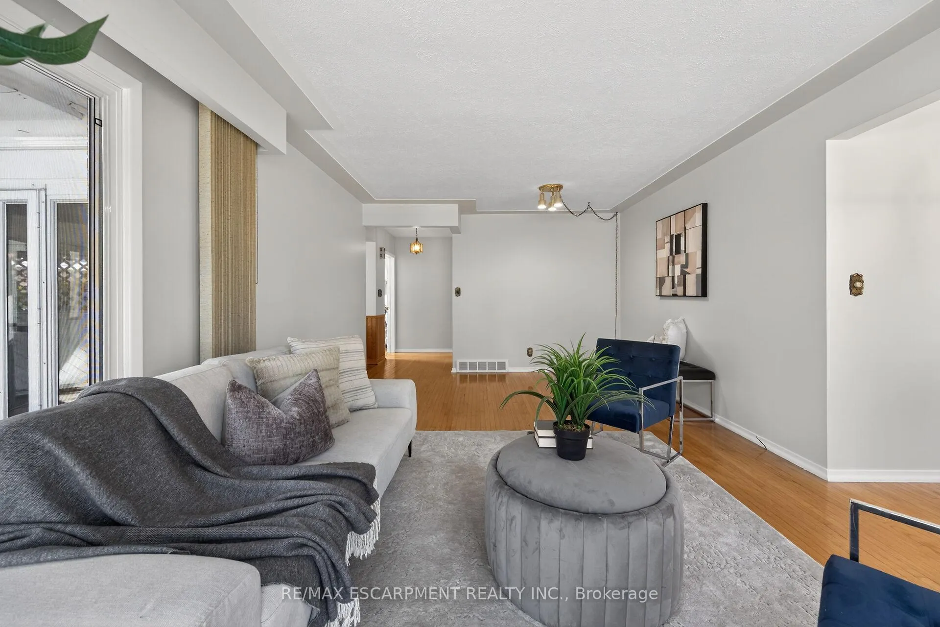 Photo 9 of 42 Holbrook Road, Hamilton, Westcliffe — HOMEH