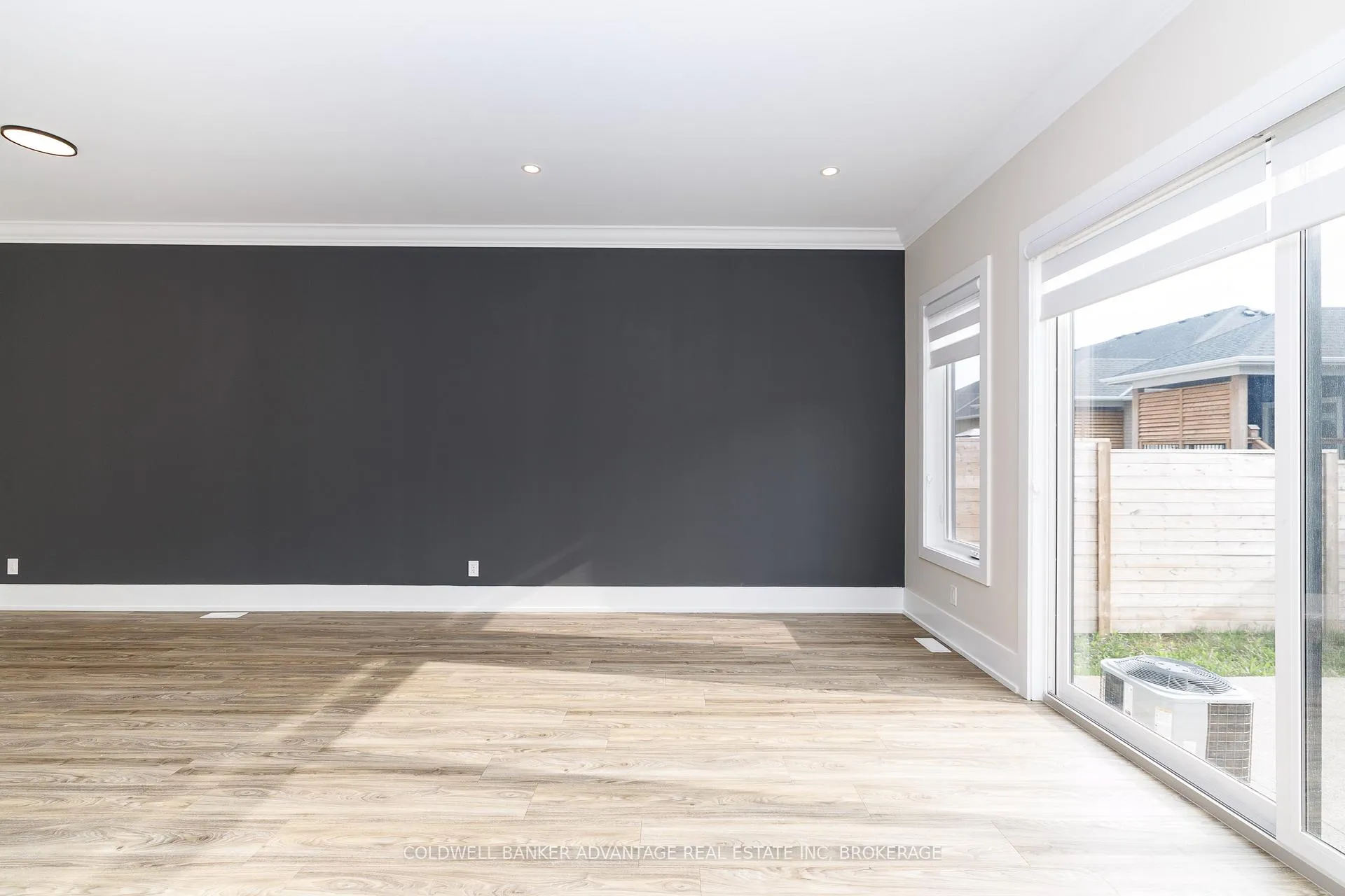 Photo 16 of 1044 Hansler Road, Welland, N. Welland — HOMEH