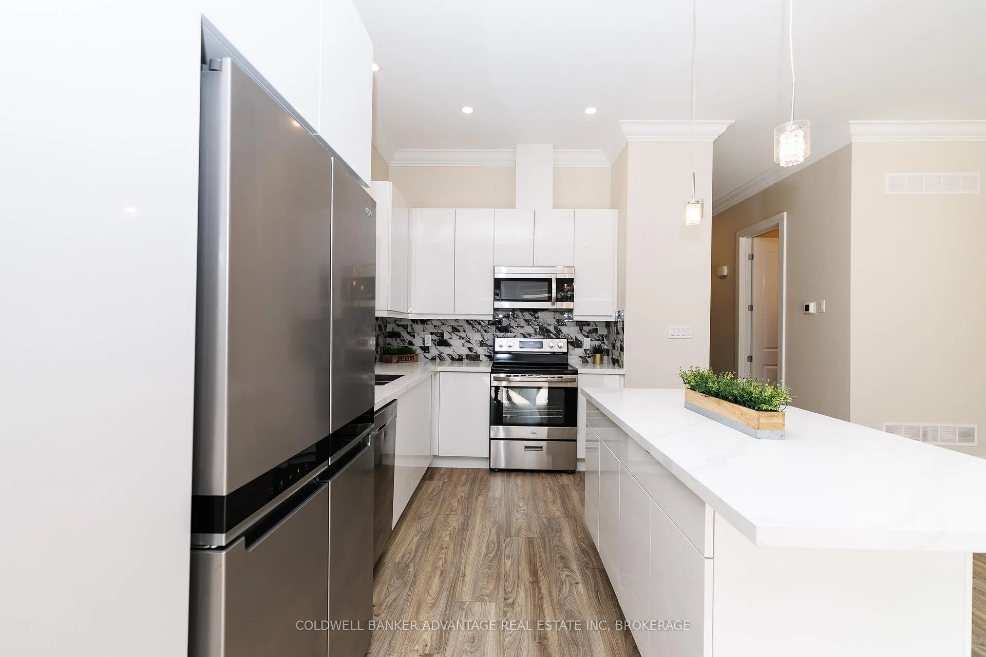 Photo 18 of 1044 Hansler Road, Welland, N. Welland — HOMEH
