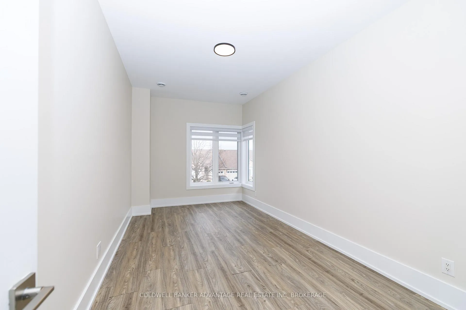 Photo 32 of 1044 Hansler Road, Welland, N. Welland — HOMEH