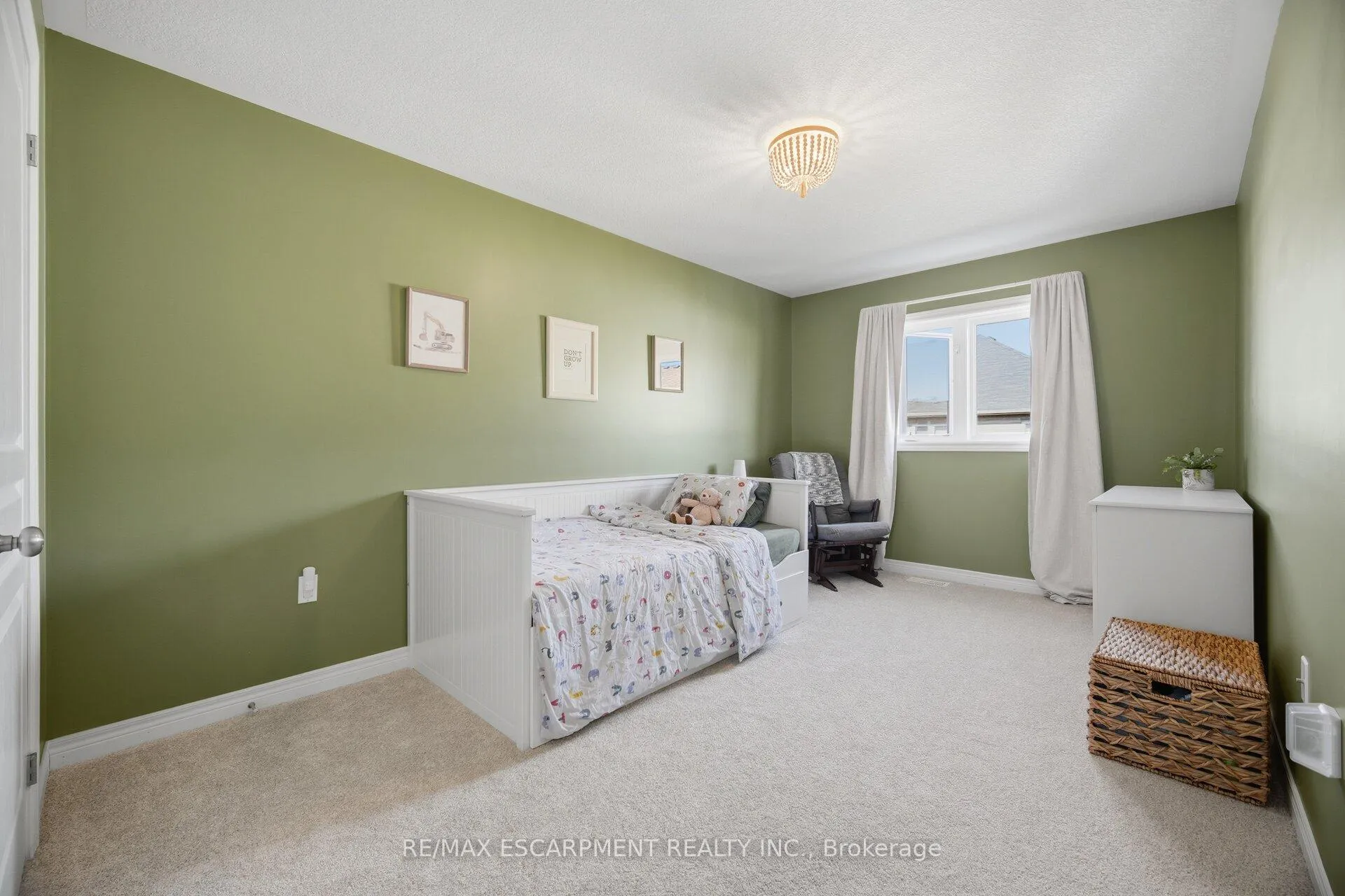 Photo 34 of 92 Celestial Crescent, Hamilton, Rural Glanbrook — HOMEH