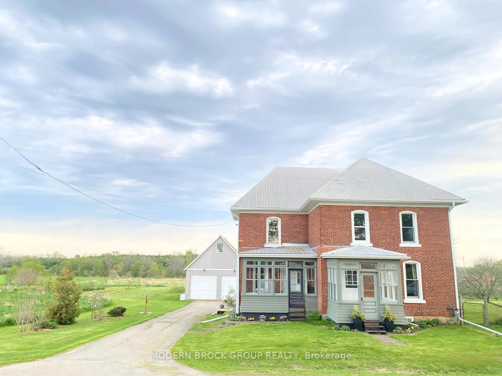 Photo 1 of 703 County Road 42 E, Athens, R of Yonge & Escott Twp — HOMEH