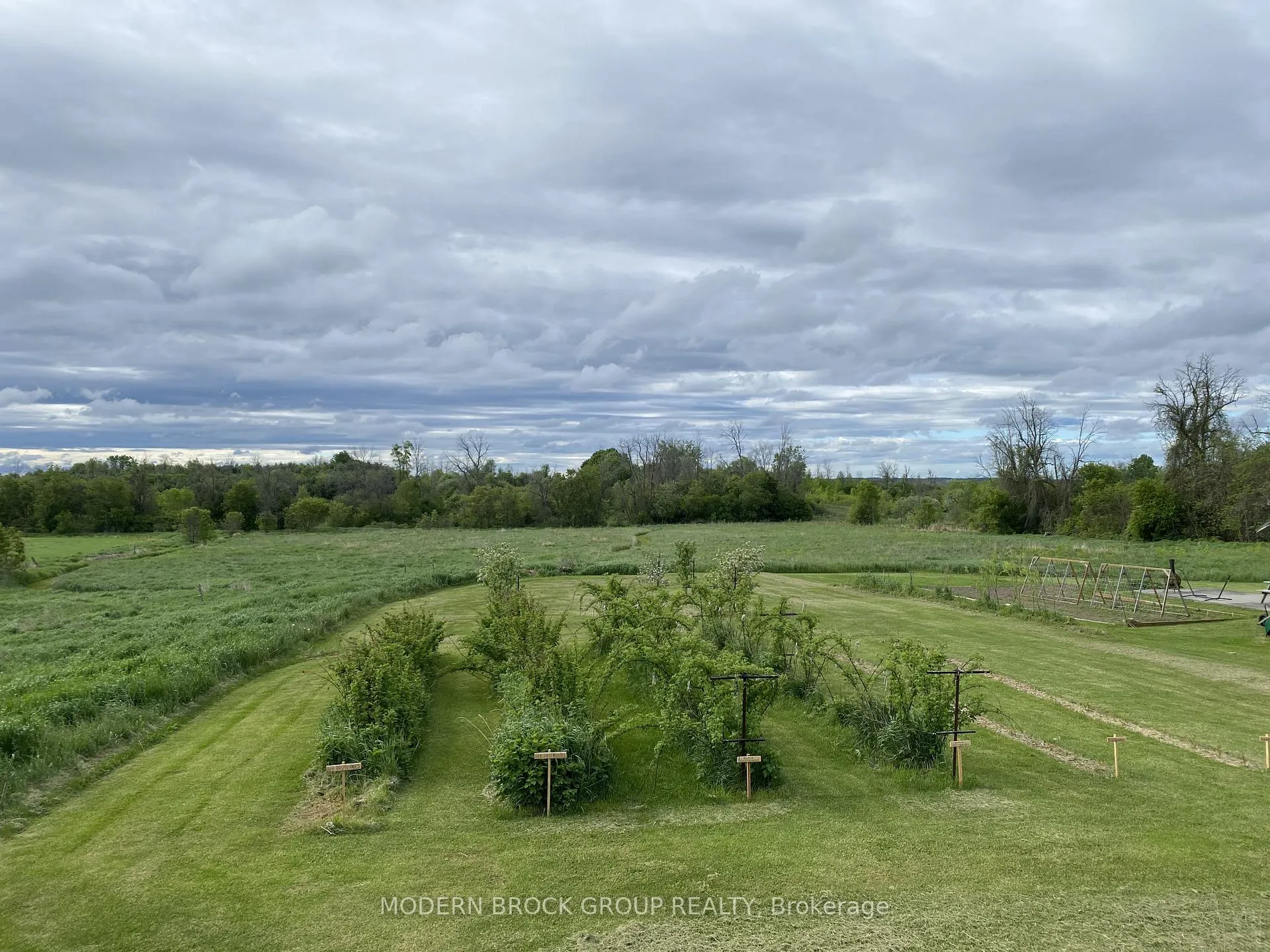 Photo 43 of 703 County Road 42 E, Athens, R of Yonge & Escott Twp — HOMEH