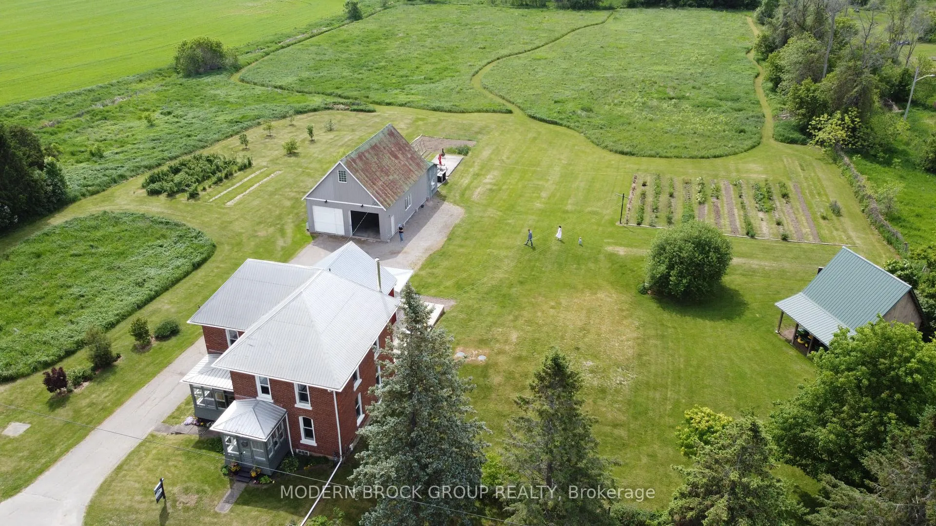 Photo 46 of 703 County Road 42 E, Athens, R of Yonge & Escott Twp — HOMEH