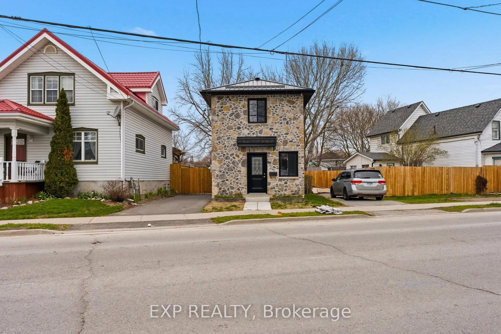Photo 2 of 68 Moira Street E, Belleville, Belleville Ward — HOMEH