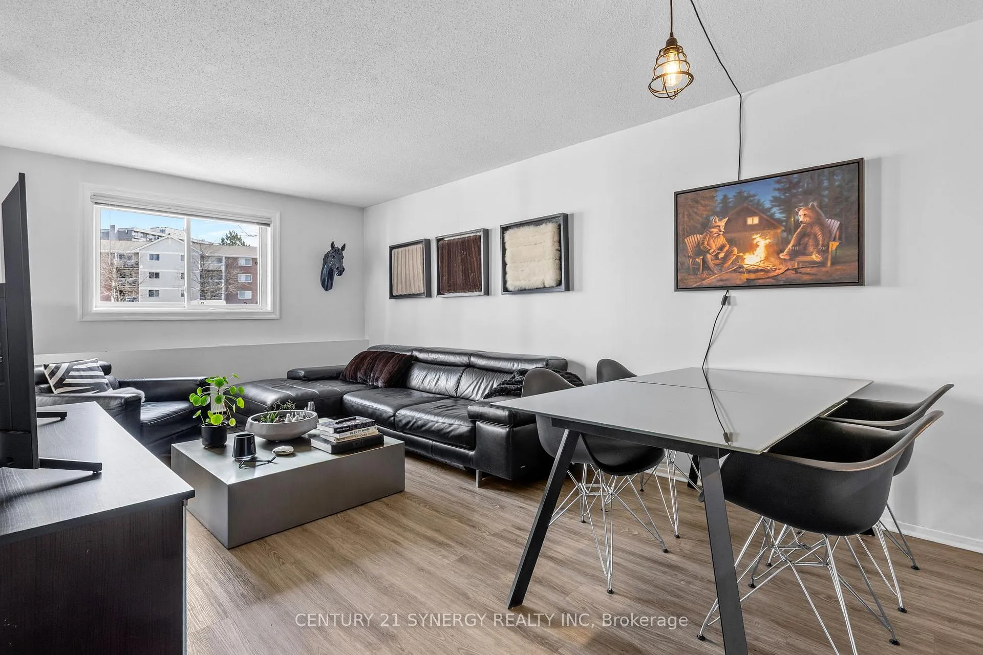 Photo 3 of Unit 118, 270 Brittany Road, Ottawa, Cardinal Glen — HOMEH